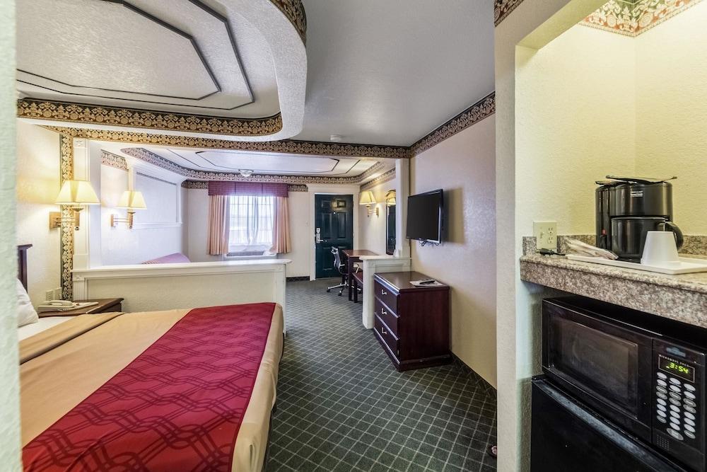 Three Rivers Executive Inn & Suites By Oyo Extérieur photo