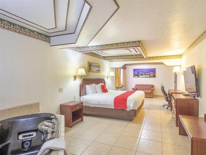 Three Rivers Executive Inn & Suites By Oyo Extérieur photo