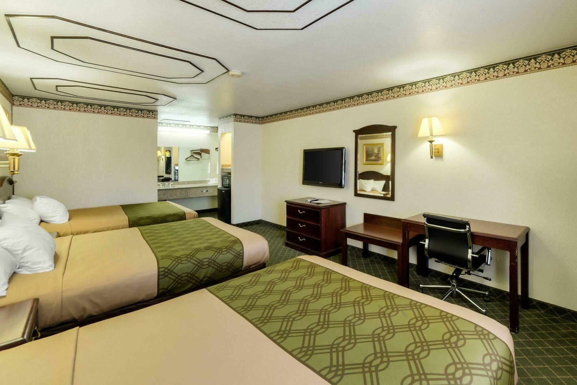 Three Rivers Executive Inn & Suites By Oyo Extérieur photo
